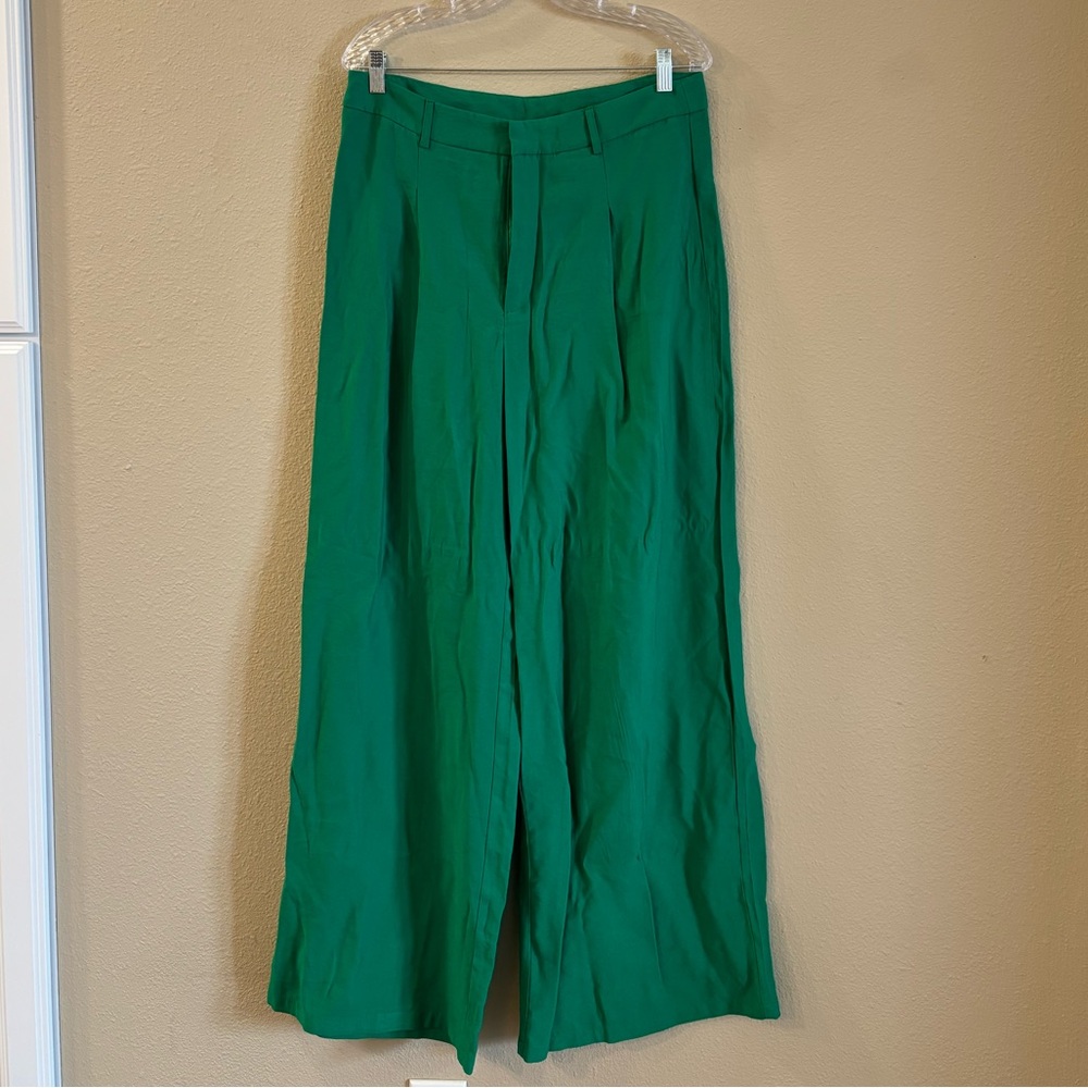Vibrant Green Wide-Leg Pants